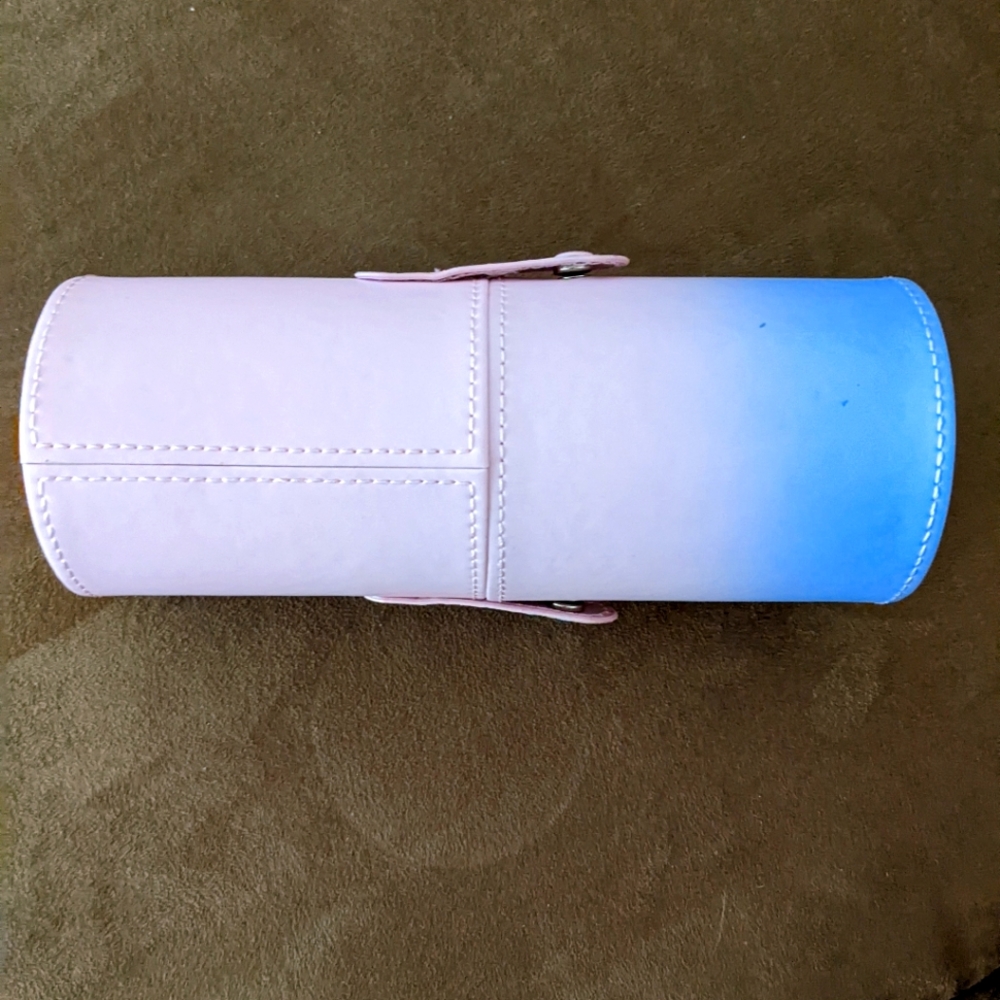 Makeup brush holder